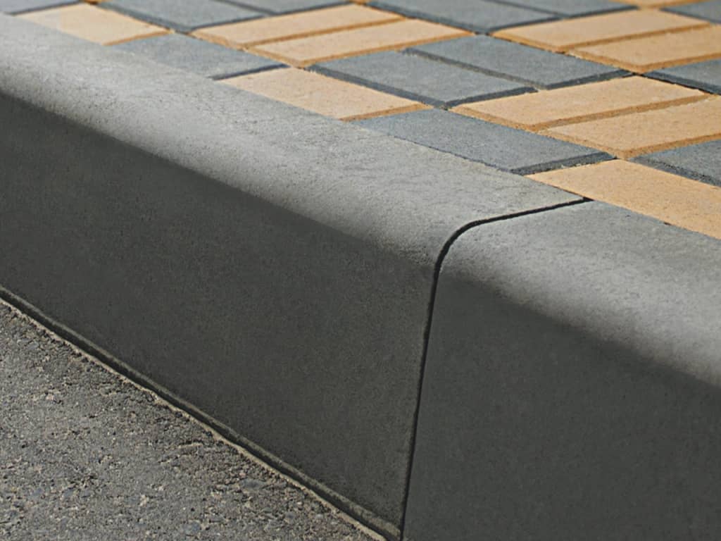 Продажа дорожного бордюра в Вырице