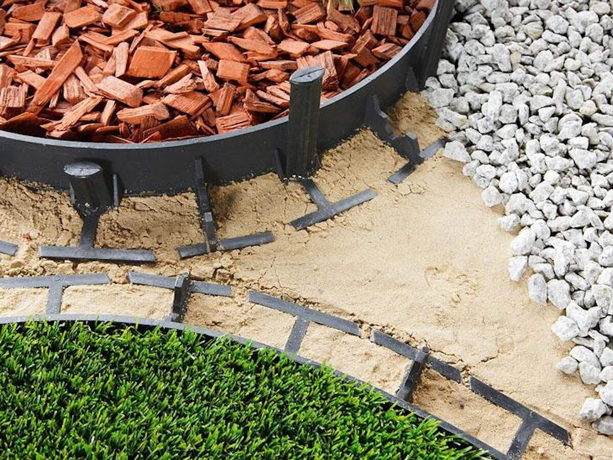 Продажа пластикового бордюра в Вырице